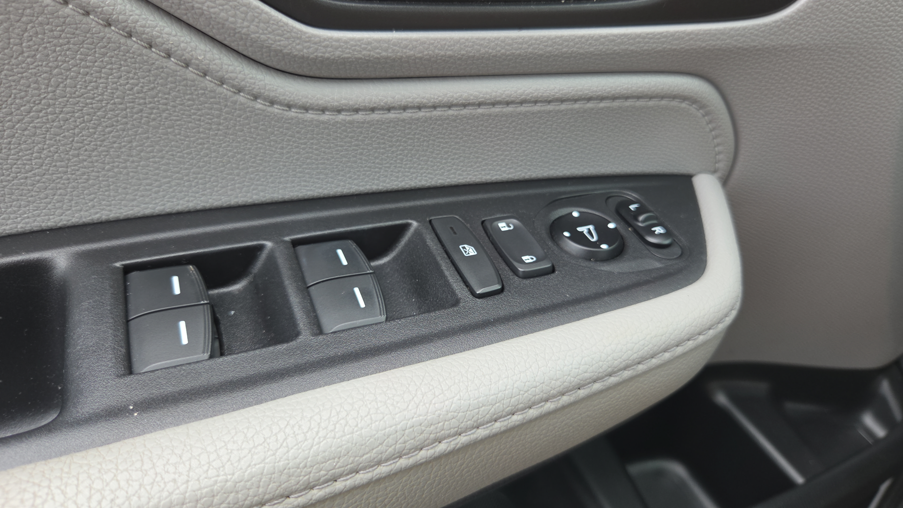 Used 2021 Honda Odyssey EX-L image 18