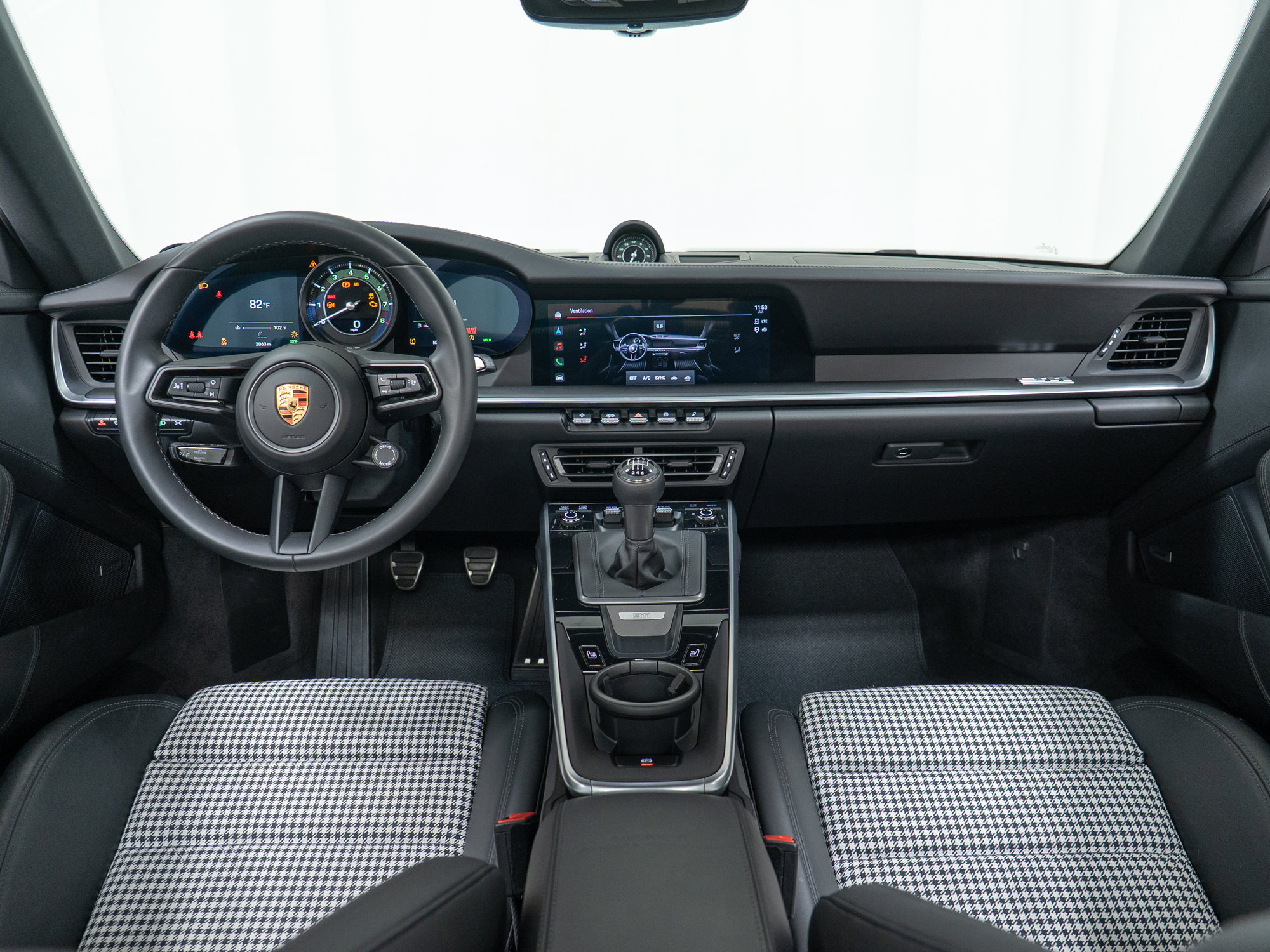 Certified 2024 Porsche 911 Carrera S RWD image 23