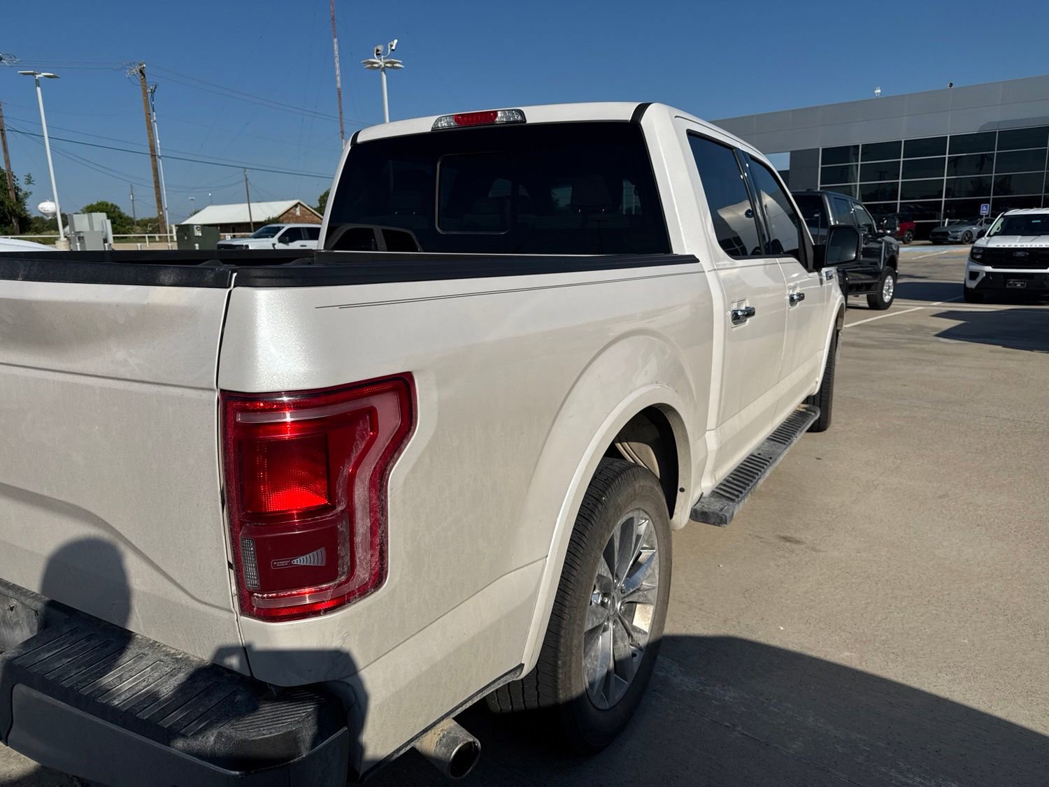 Used 2017 Ford F150 Lariat w/ Equipment Group 502A Luxury RWD image 3