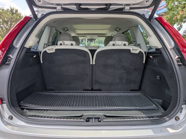 Certified 2024 Volvo XC90 B5 Core w/ Protection Package AWD/4WD image 17
