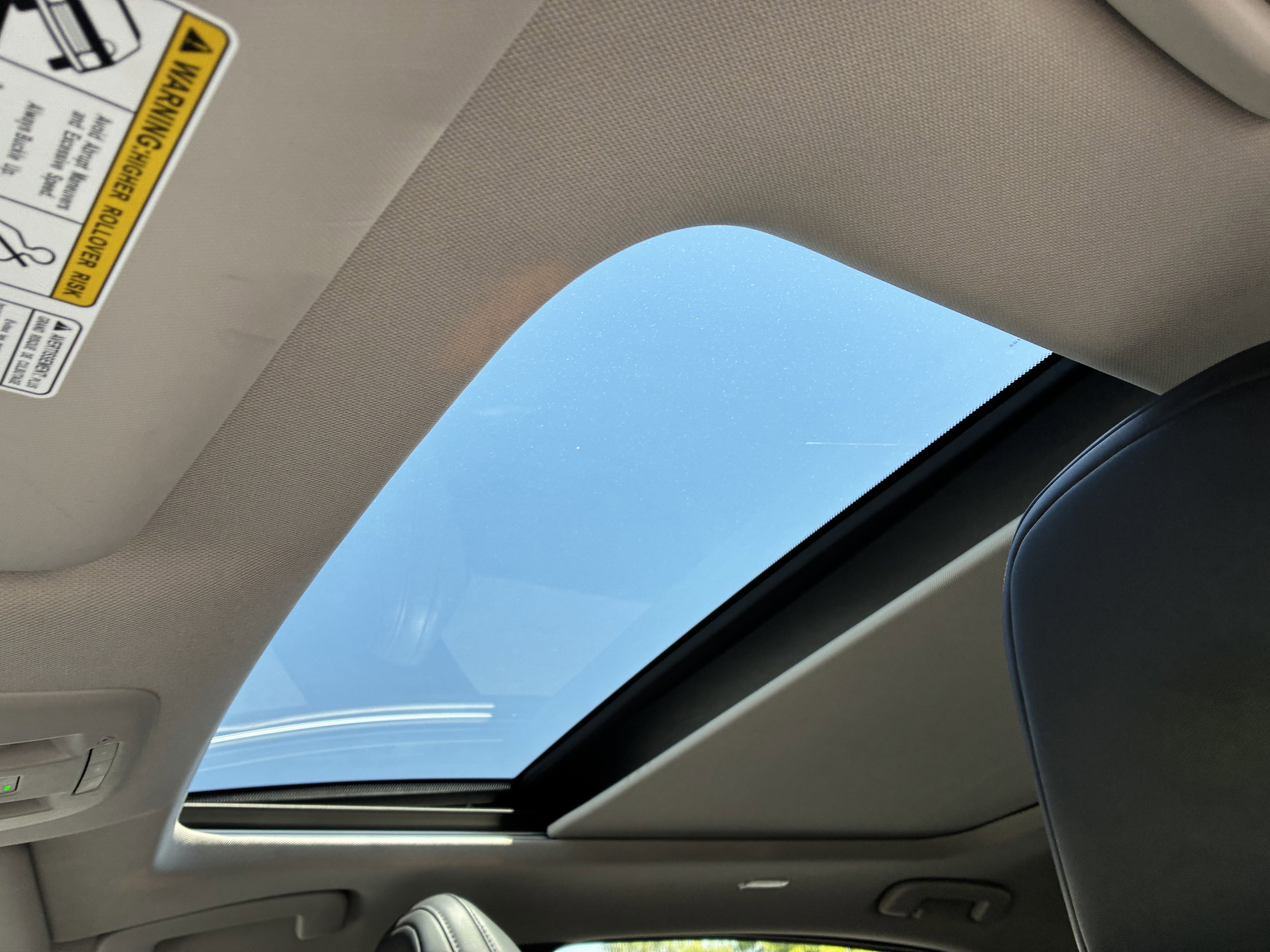 Used 2024 Nissan Ariya AWD image 27