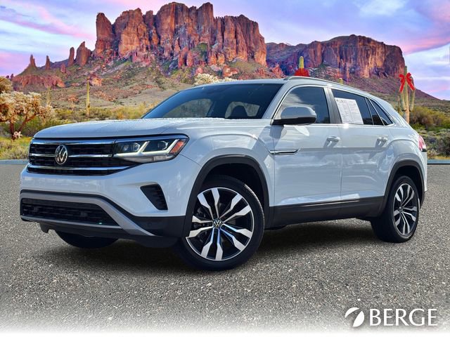 Used 2020 Volkswagen Atlas Cross Sport SEL image 2