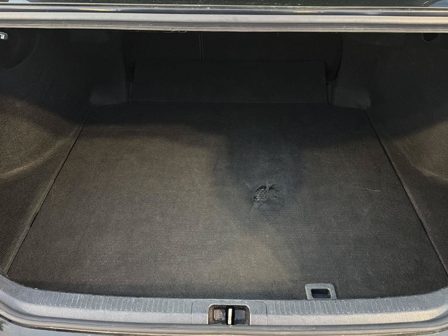 Certified 2022 Toyota Camry LE FWD image 32