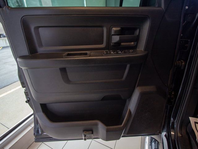 Used 2019 RAM 1500 ST w/ SXT Plus Group image 8