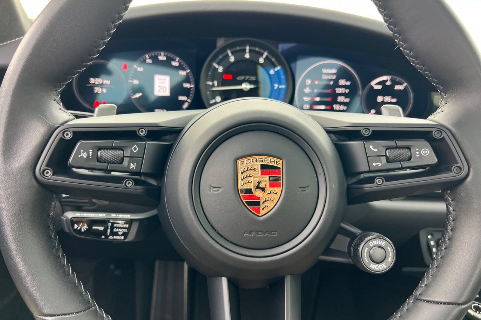 Used 2024 Porsche 911 Carrera GTS RWD image 23