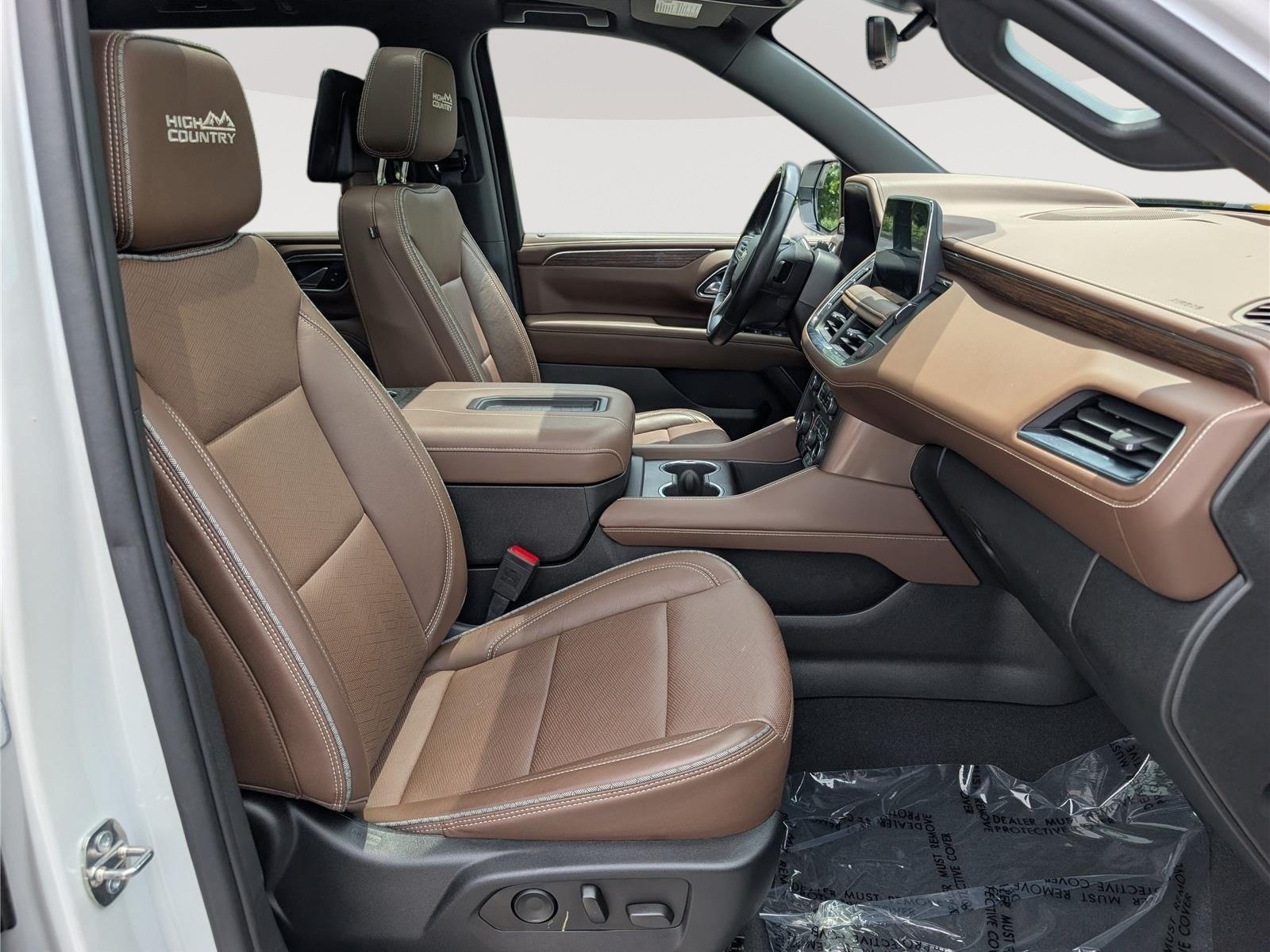 Used 2023 Chevrolet Tahoe High Country w/ Advanced Technology Package AWD/4WD image 13