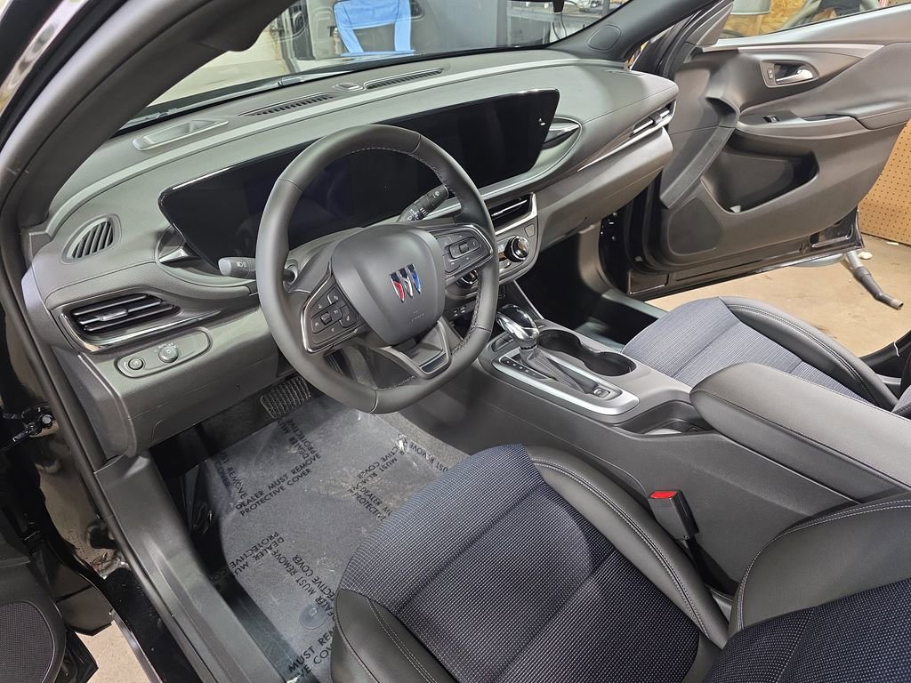 New 2026 Buick Envista Preferred FWD image 15