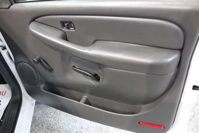 Used 2003 Chevrolet Silverado 2500 W/T image 18