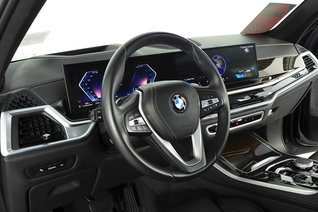 Used 2024 BMW X5 xDrive40i w/ Parking Assistance Package AWD/4WD image 31