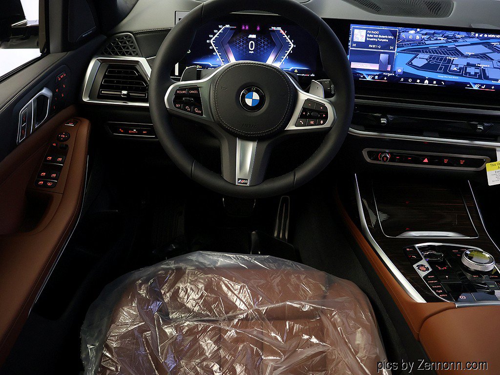 Used 2027 BMW X7 xDrive40i w/ Executive Package AWD/4WD image 16