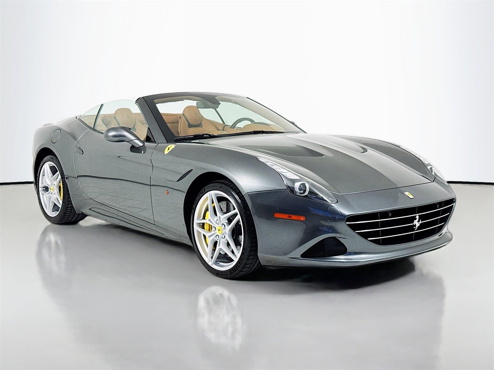 Used 2017 Ferrari California T