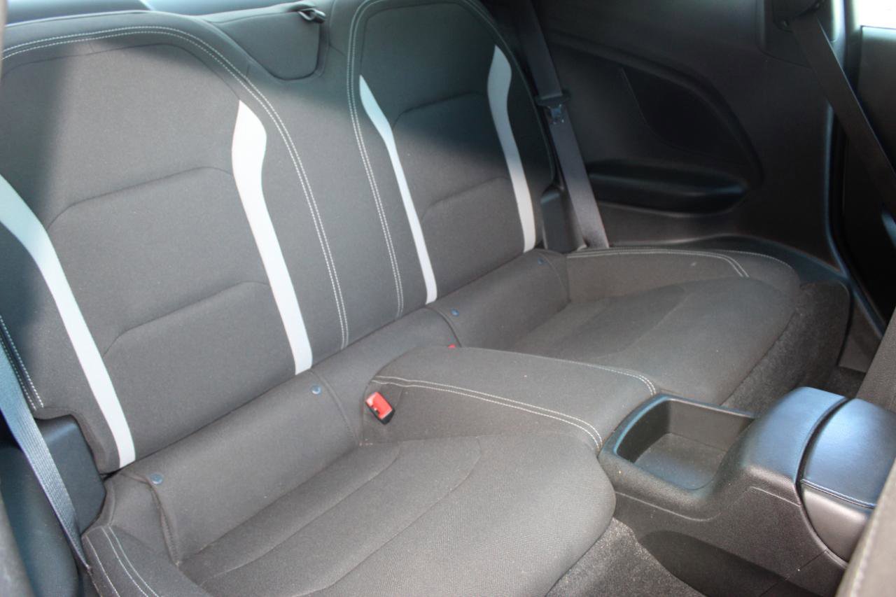 Used 2019 Chevrolet Camaro LT w/ Technology Package image 14