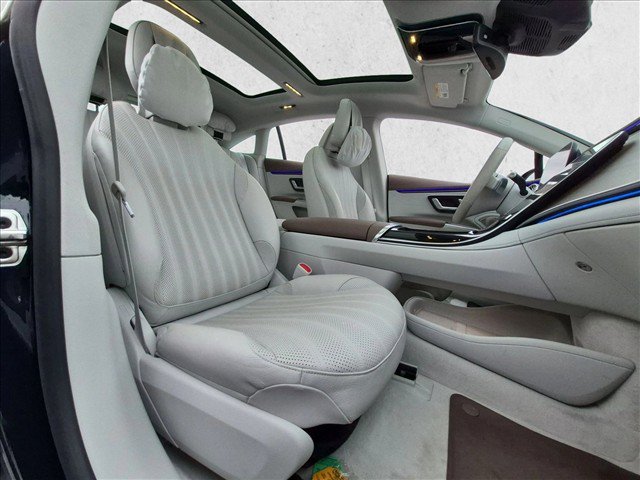 Certified 2023 Mercedes-Benz EQS 450+ 4MATIC Sedan image 22