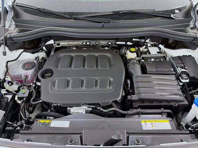 New 2026 Volkswagen Tiguan SE image 30