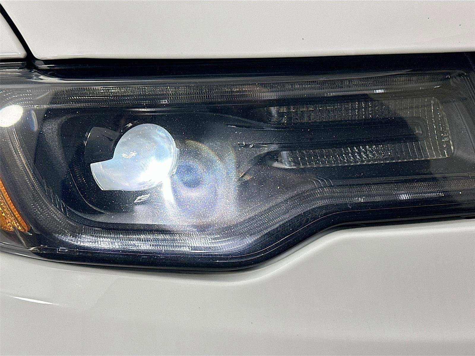 Used 2020 Jeep Grand Cherokee Limited X image 43