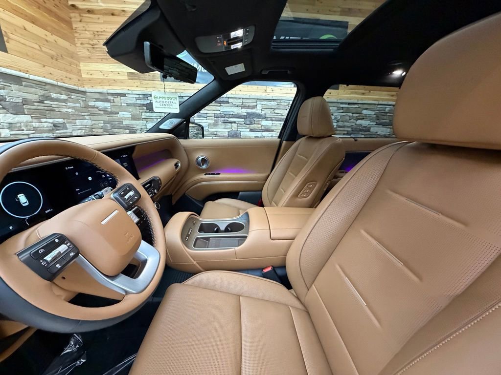 Used 2026 Hyundai Palisade Calligraphy image 11