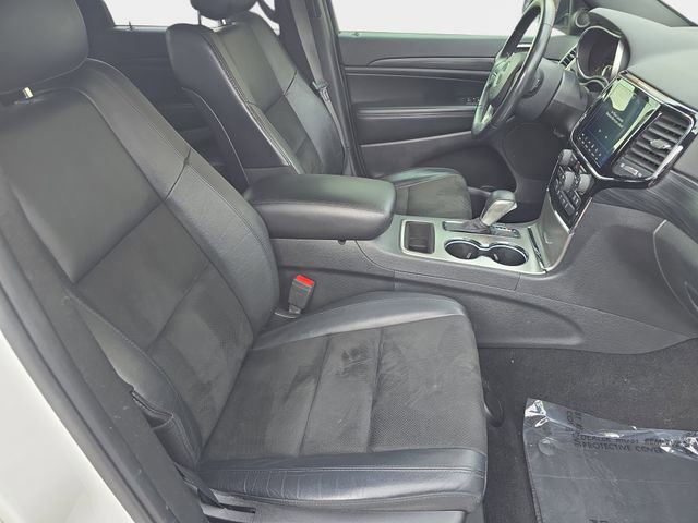 Used 2019 Jeep Grand Cherokee Altitude AWD/4WD image 12