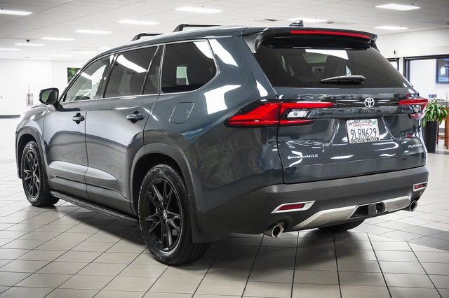 Used 2024 Toyota Grand Highlander AWD Hybrid image 8