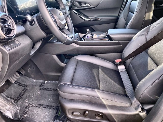 Certified 2025 Chevrolet Equinox LT w/ Convenience Package II image 22