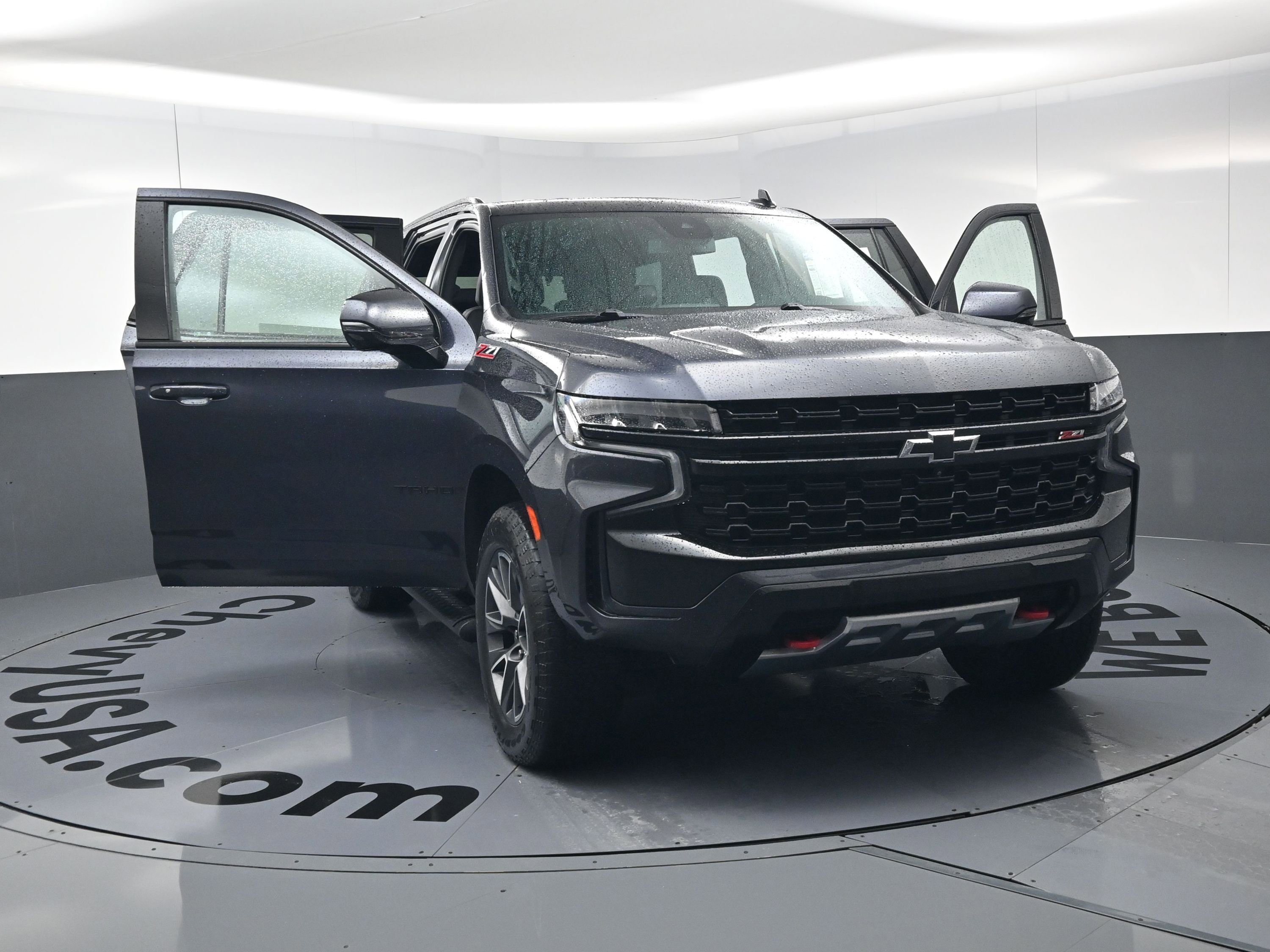 Used 2023 Chevrolet Tahoe Z71 w/ Luxury Package AWD/4WD image 24