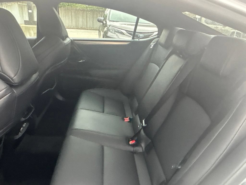 Used 2022 Lexus ES 350 F Sport FWD image 12
