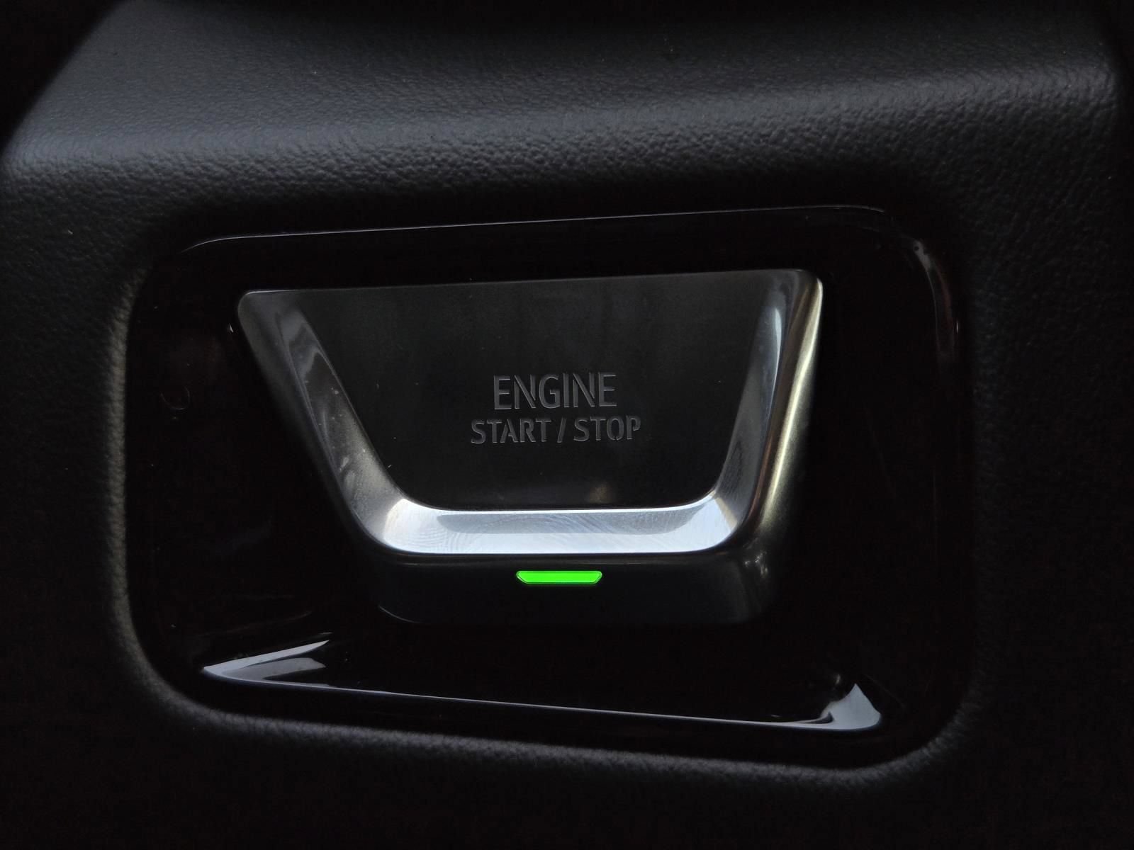 New 2026 GMC Yukon AT4 w/ AT4 Premium Plus Package AWD/4WD image 14