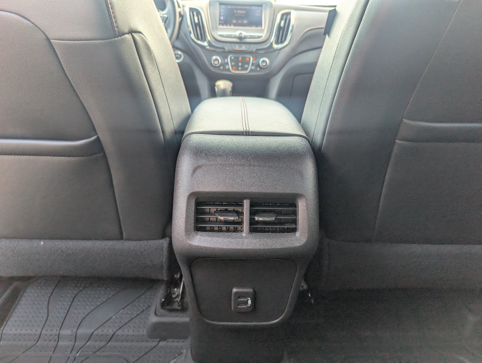 Certified 2024 Chevrolet Equinox RS w/ LPO, Floor Liner Package FWD image 31