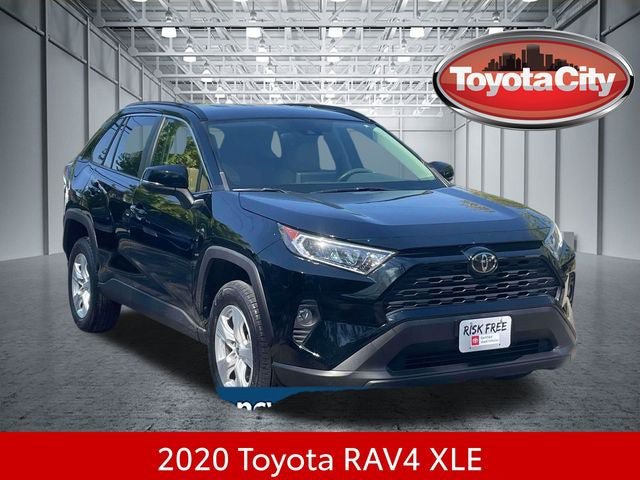 Used 2020 Toyota RAV4 XLE w/ All Weather Liner Package AWD/4WD image 1