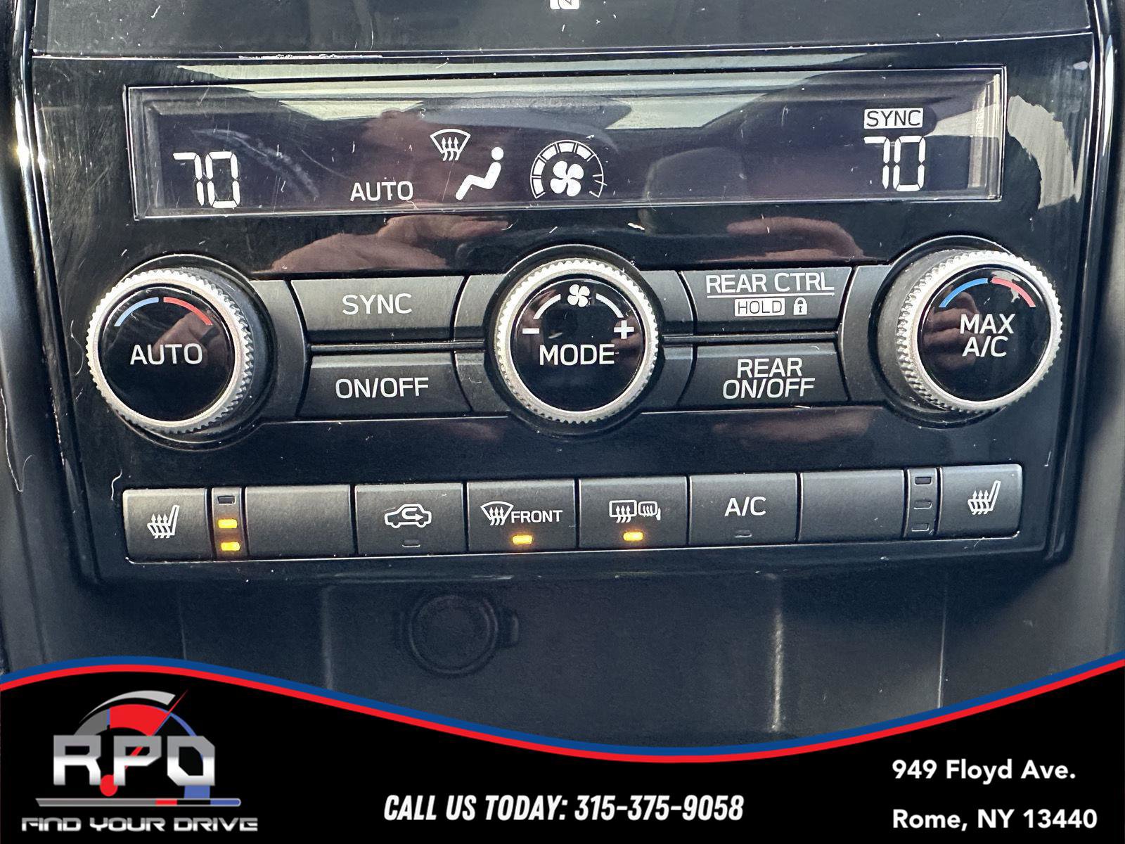 Used 2022 Subaru Ascent Onyx Edition image 28