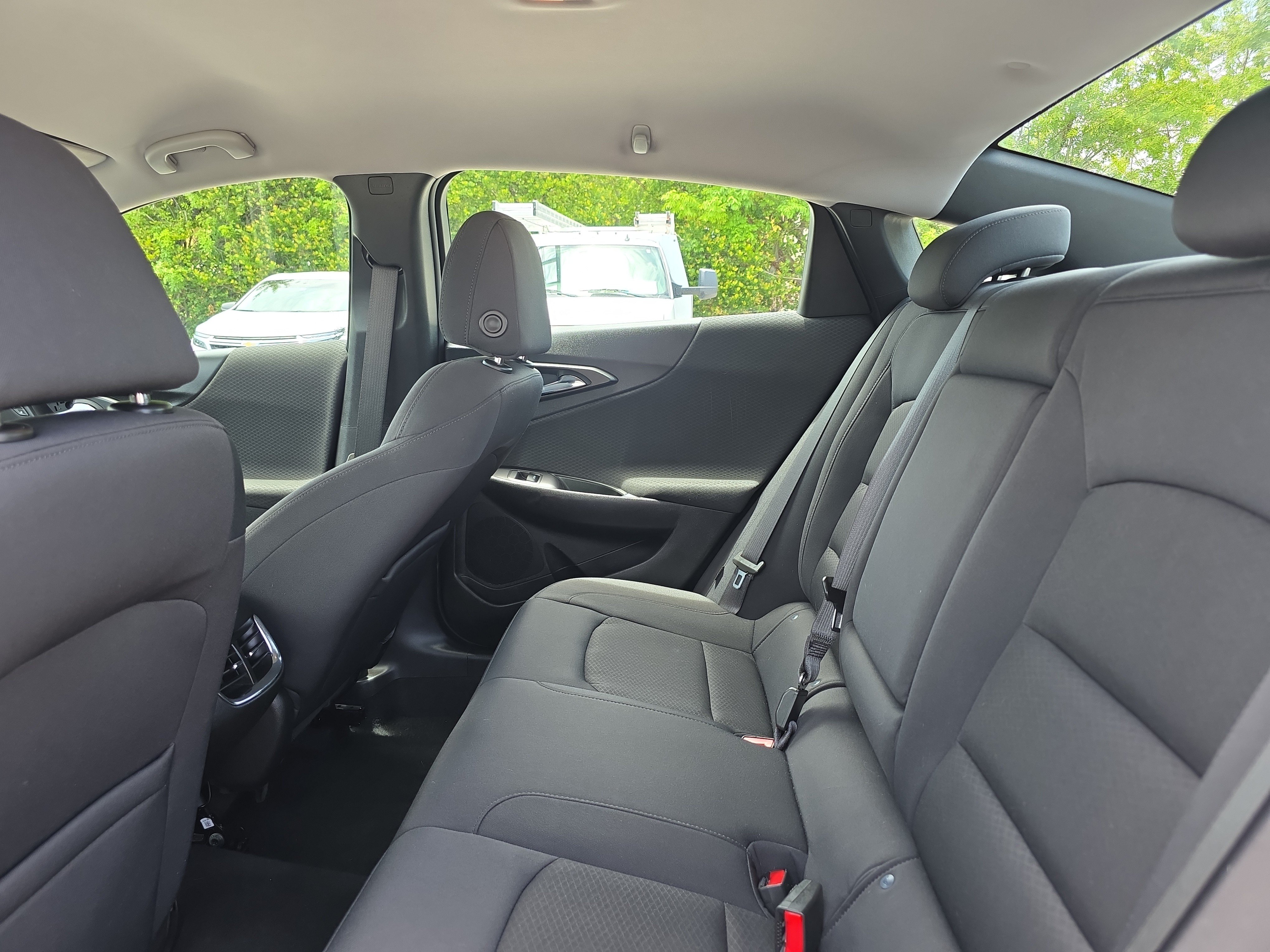 Used 2022 Chevrolet Malibu LT FWD image 15