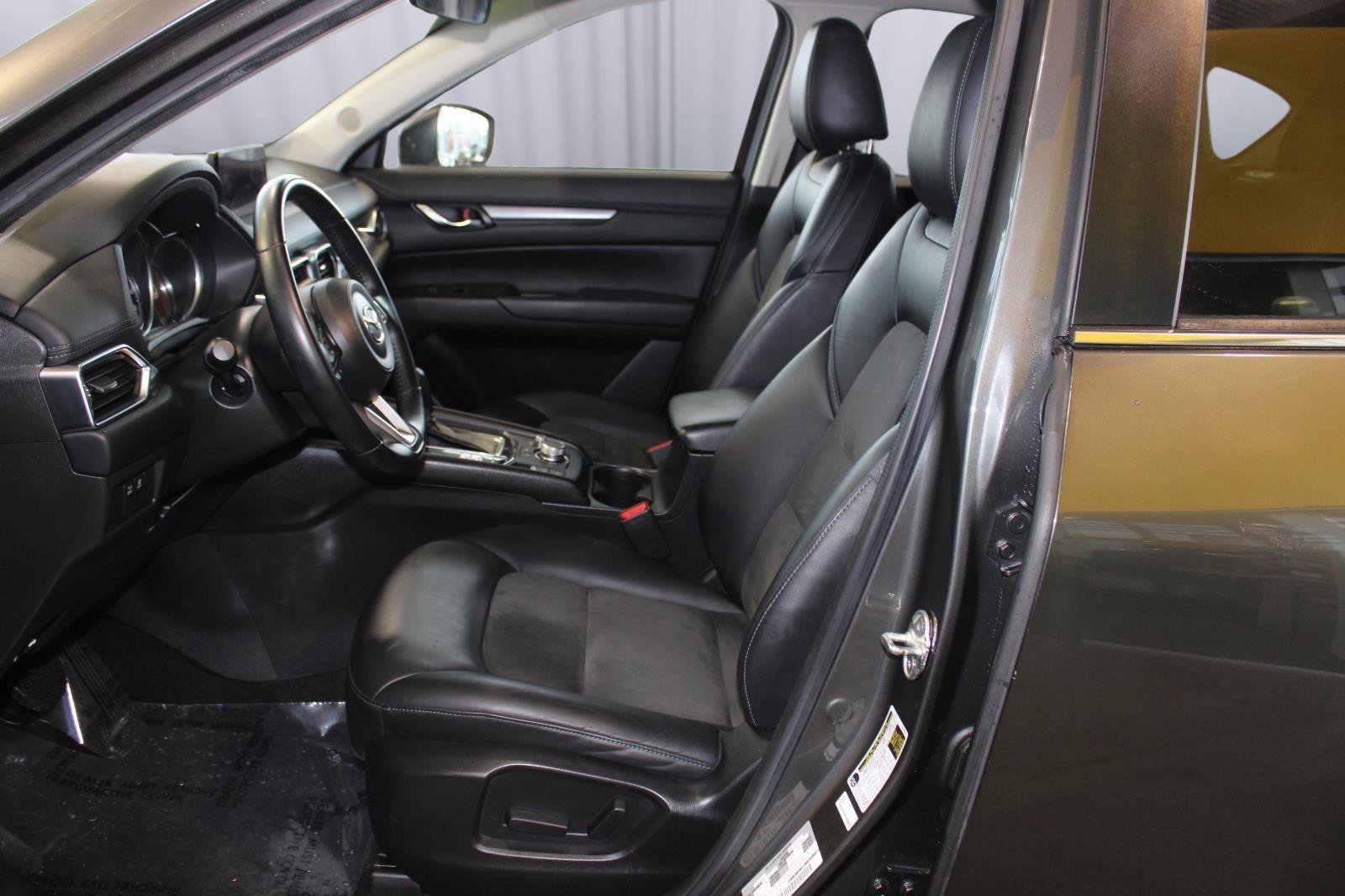 Used 2020 MAZDA CX-5 Touring image 30