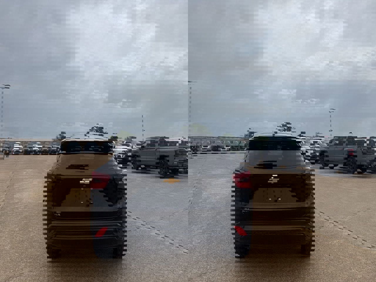 Used 2025 Chevrolet Trax LS image 17