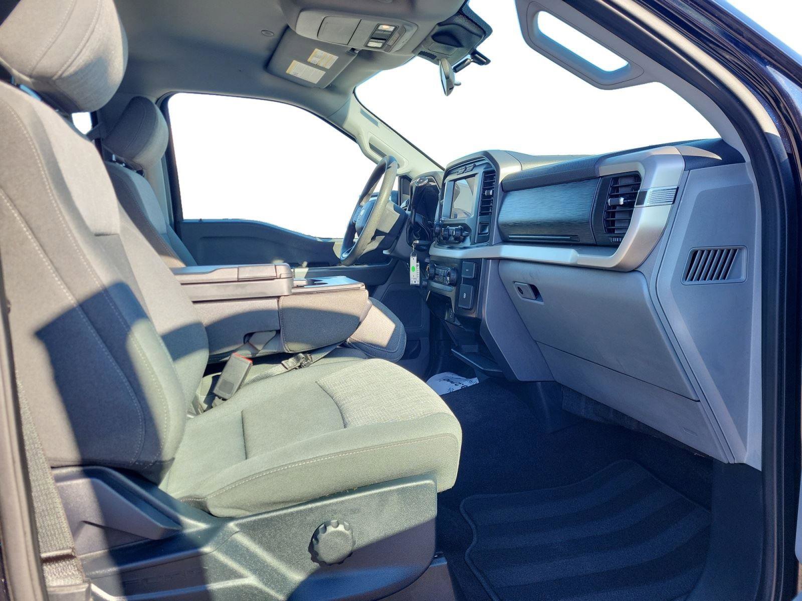 Used 2021 Ford F150 XLT w/ XTR Package image 26