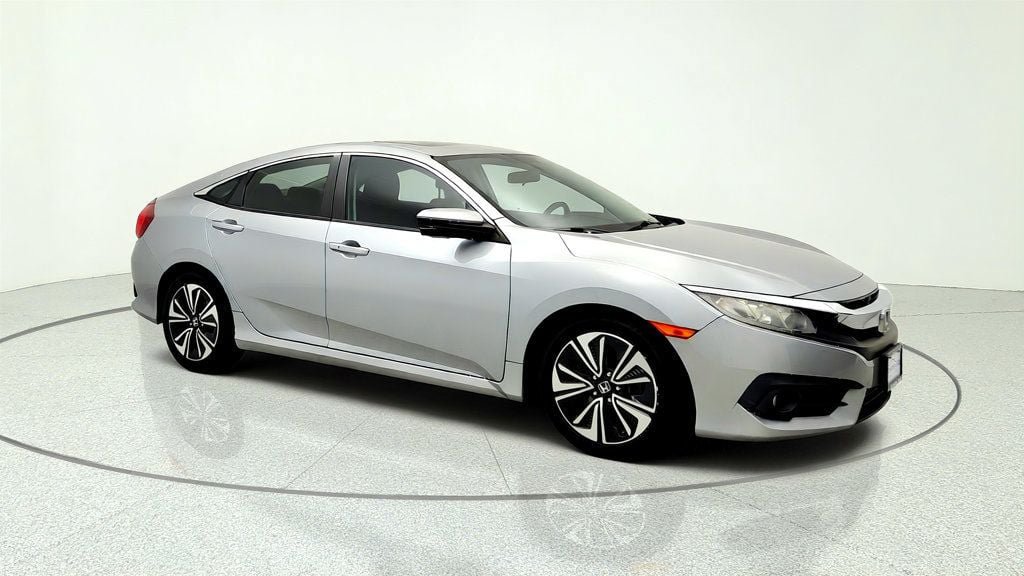 Used 2016 Honda Civic EX-T image 3