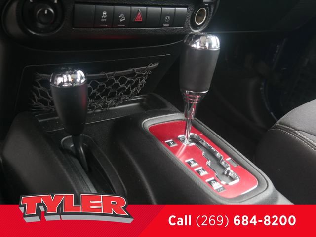 Used 2013 Jeep Wrangler Unlimited Sahara w/ Dual Top Group image 31