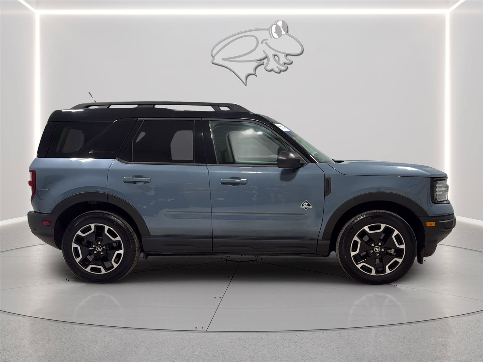 Certified 2024 Ford Bronco Sport Outer Banks w/ Tech Package AWD/4WD image 6