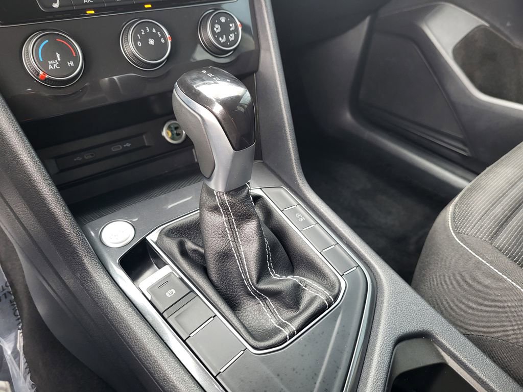 Used 2023 Volkswagen Tiguan S image 12