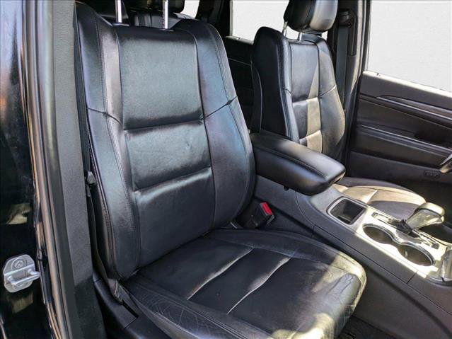 Used 2018 Jeep Grand Cherokee Limited image 17