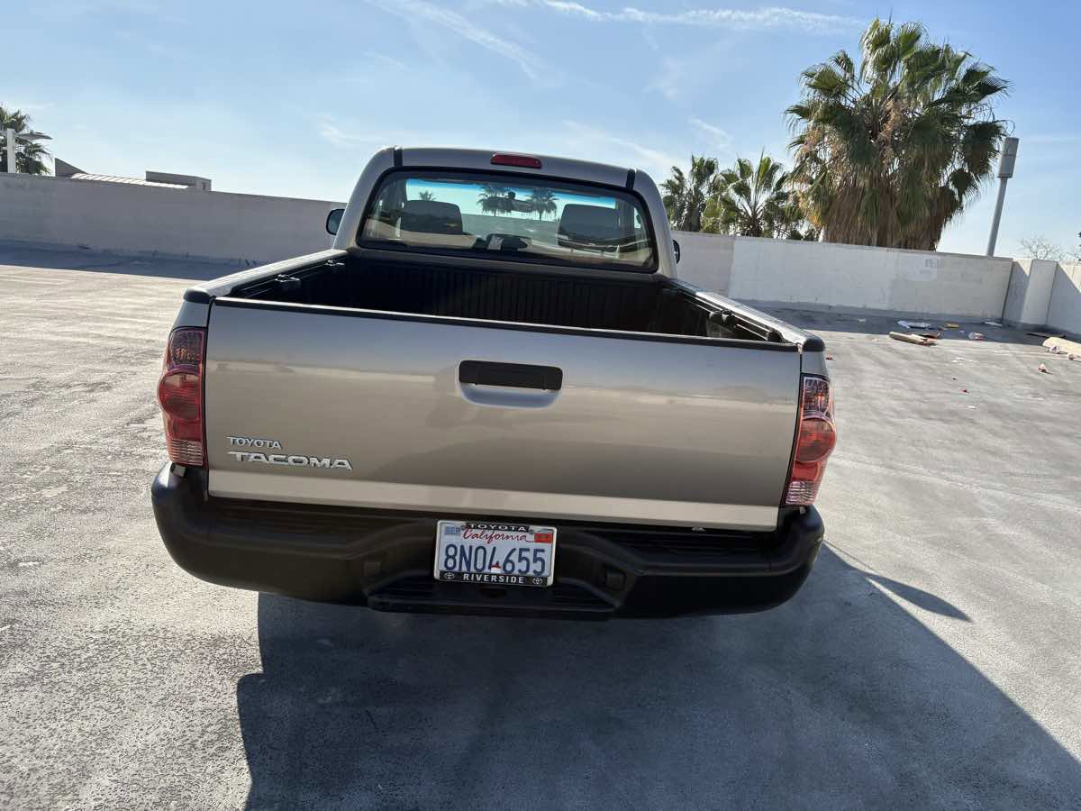 Used 2008 Toyota Tacoma 2WD Regular Cab image 9