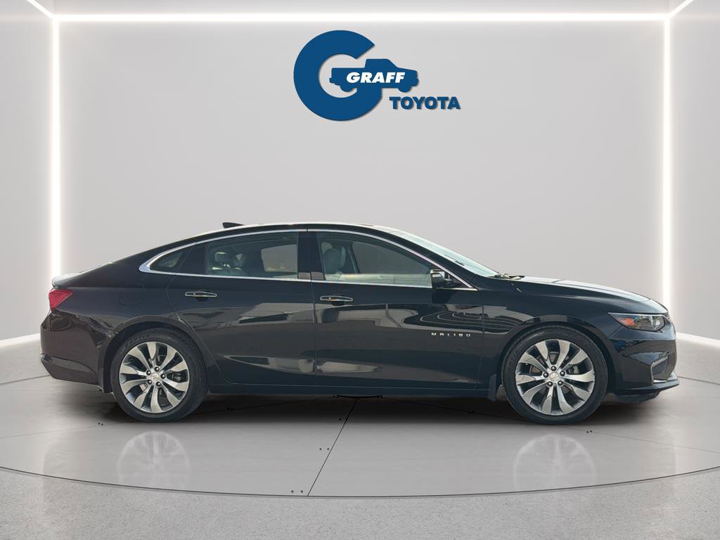 Used 2017 Chevrolet Malibu Premier w/ Premier Sun and Wheel Package image 9