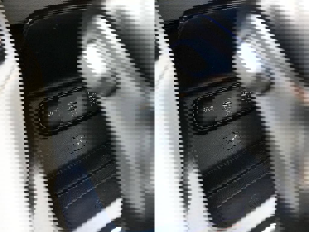 Used 2020 Kia Telluride EX w/ EX Premium Package image 24