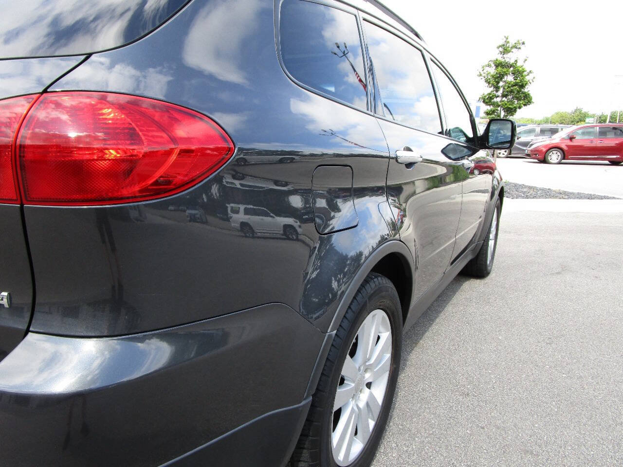 Used 2008 Subaru Tribeca Limited AWD/4WD image 8