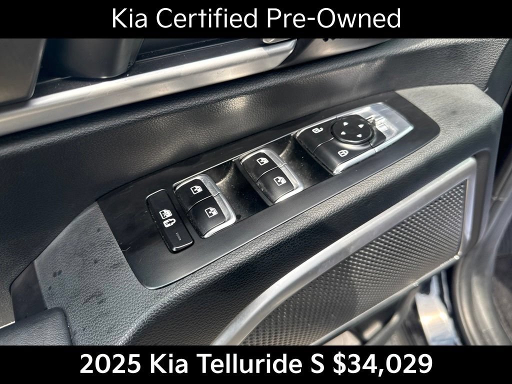 Certified 2025 Kia Telluride S AWD/4WD image 12