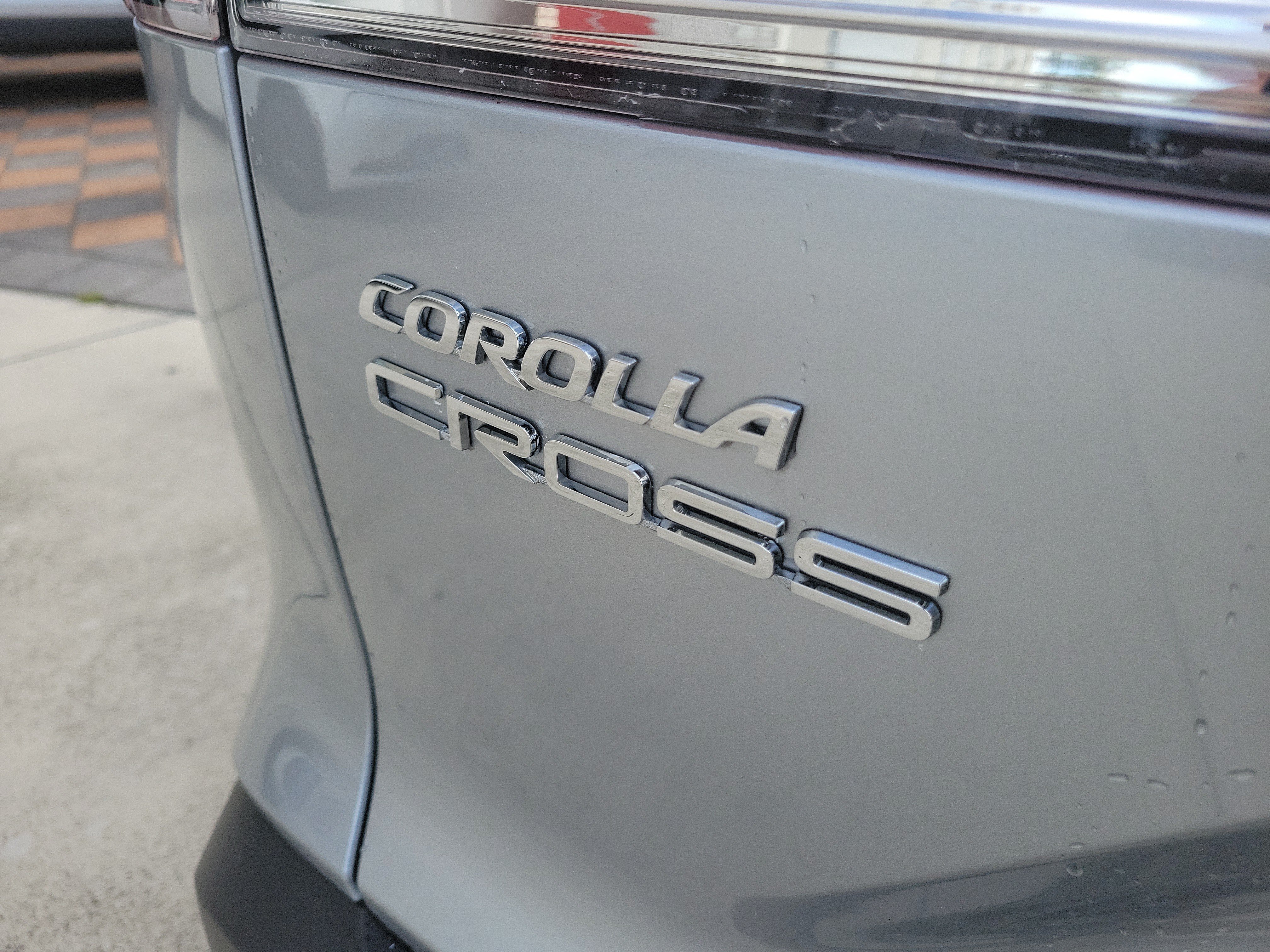 Used 2024 Toyota Corolla Cross LE FWD image 10