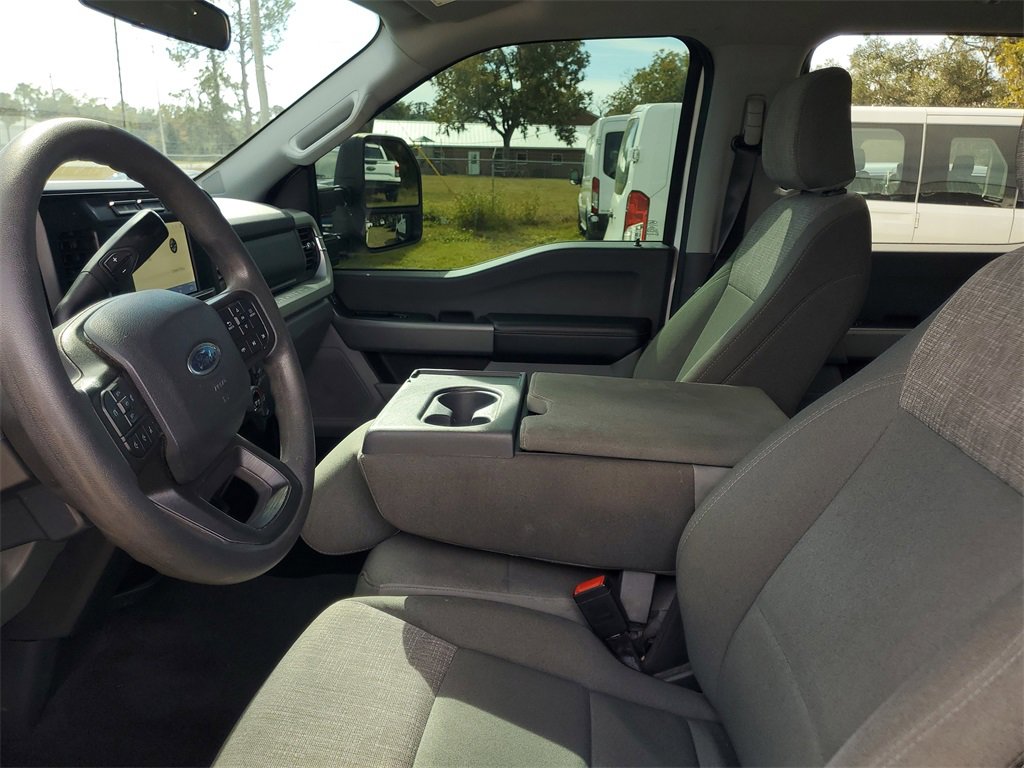 Used 2024 Ford F350 XLT image 12