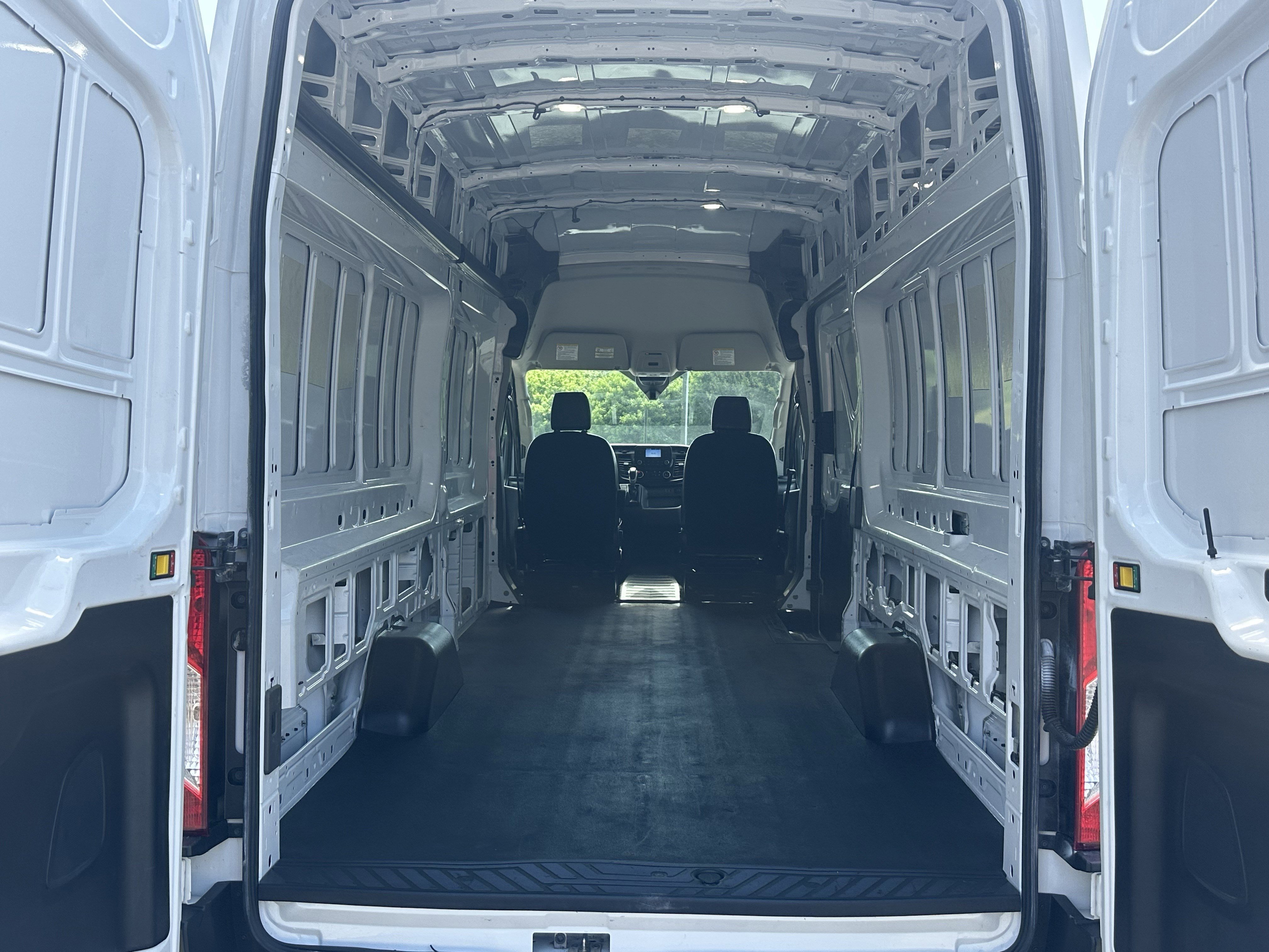 Used 2024 Ford Transit 350 148 High Roof Extended AWD image 20