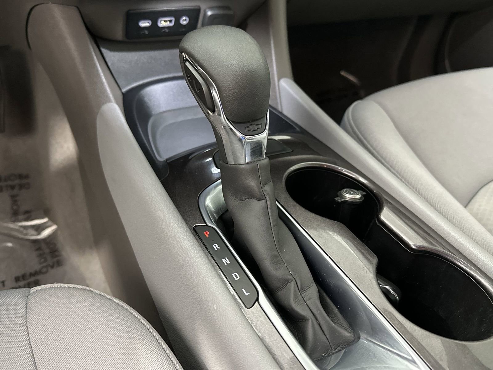 Used 2021 Chevrolet Malibu LS image 25