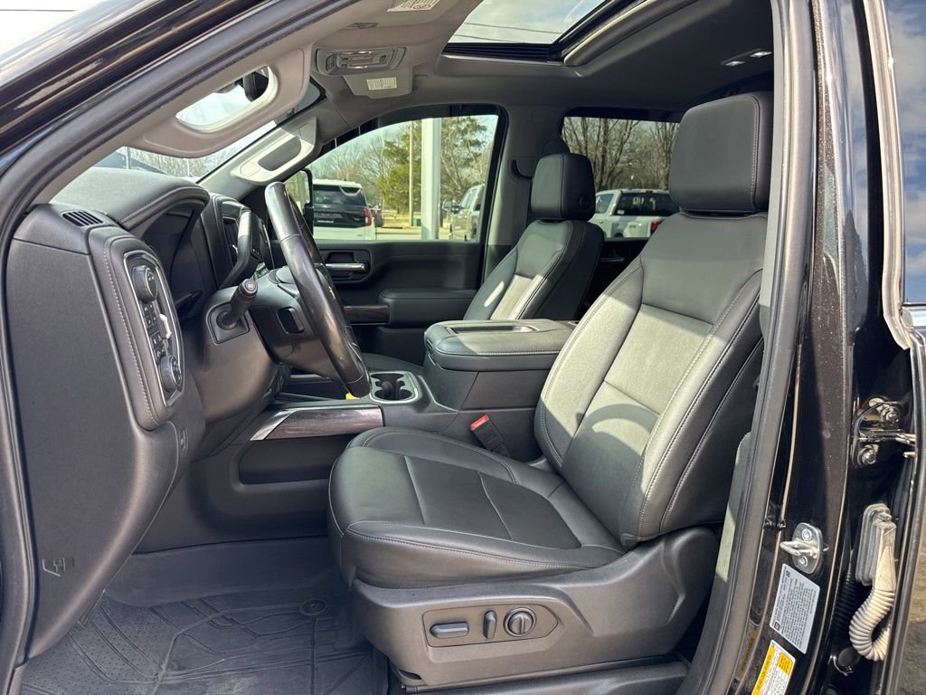 Used 2022 Chevrolet Silverado 2500 LTZ w/ LTZ Plus Package image 8