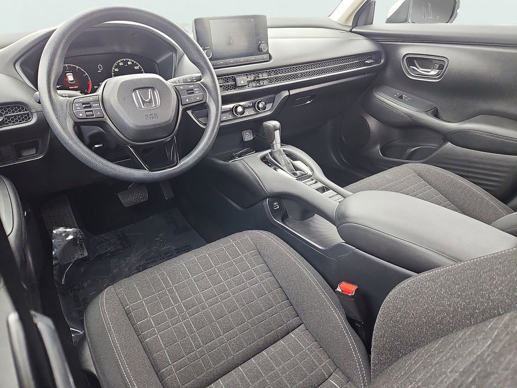 Used 2023 Honda HR-V LX image 11