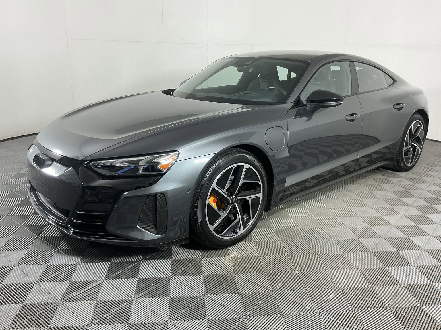 Used 2023 Audi RS e-tron GT w/ Carbon Performance Package image 4